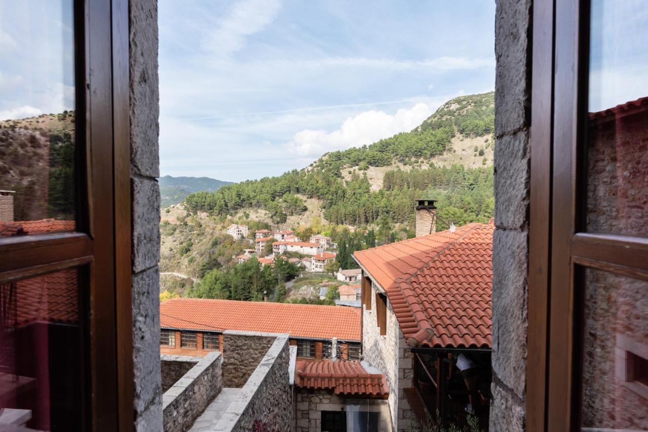 Kaza Guesthouse ดีมิตซานา ภายนอก รูปภาพ